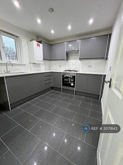 1 Bedroom Flat To Rent In Grosvenor Road, London, E6