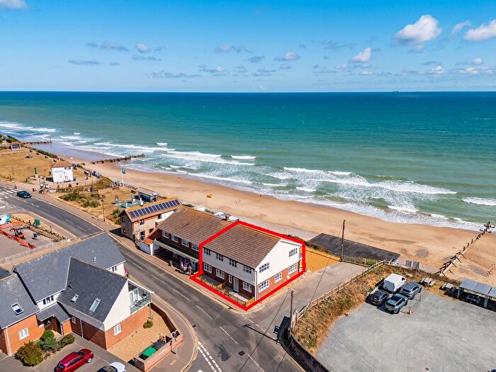 2 Bedroom Flat To Rent In Beach Road, Mundesley, NR11