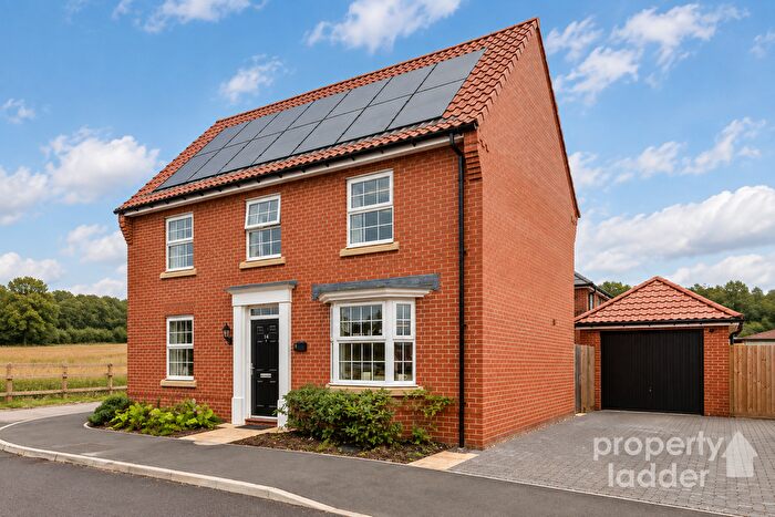4 Bedroom Detached House For Sale In Kingfisher Way, Horsford, Norwich, NR10