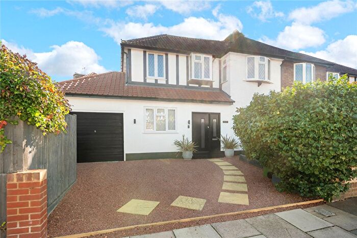 4 Bedroom Semi-Detached House For Sale In Short Way, Twickenham, TW2