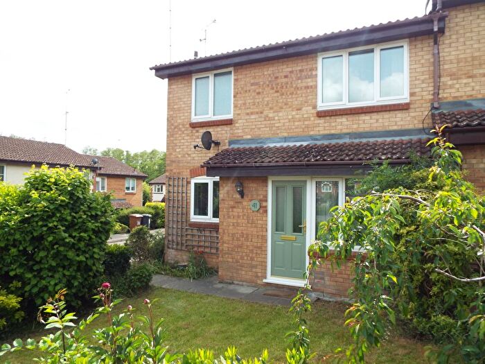 1 Bedroom Property To Rent In Bramble Drive, Romsey, SO51