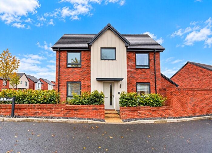 3 Bedroom Semi-Detached House For Sale In Dowsell Way, Yate, Bristol, BS37