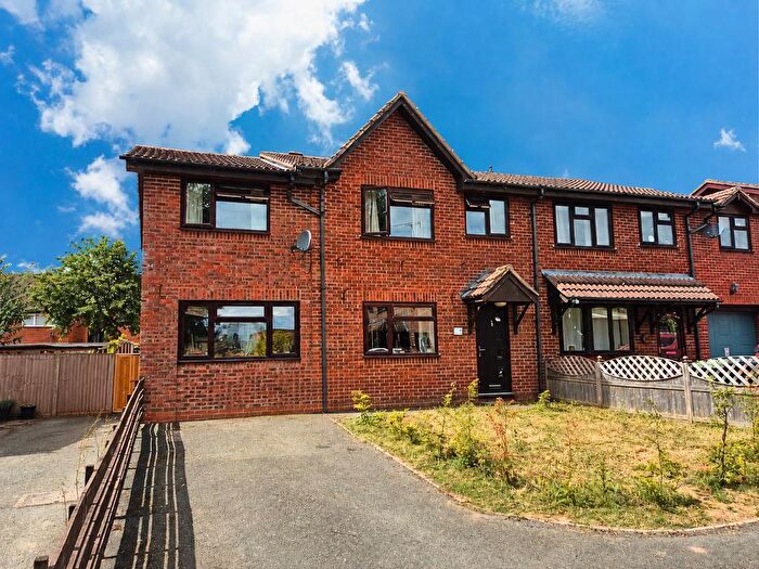 4 Bedroom Semi-Detached House For Sale In Clingo Road, Leominster, Herefordshire, HR6