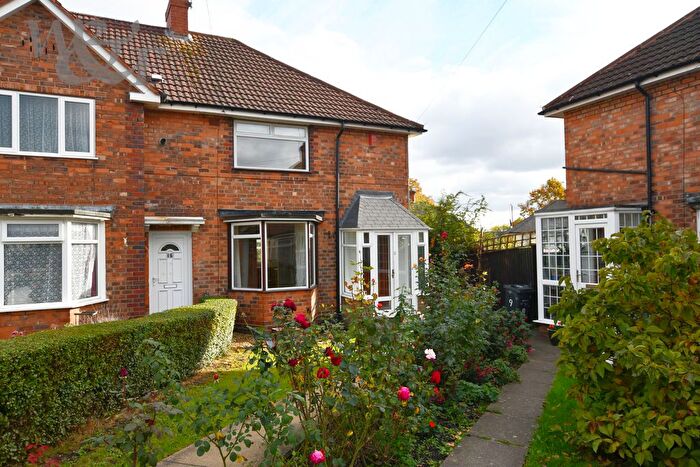 3 Bedroom End Of Terrace House For Sale In Spruce Grove, Birmingham, B24