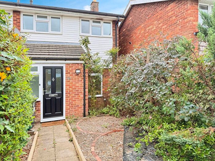 3 Bedroom Semi-Detached House To Rent In Stukeley Road, Basingstoke, RG21