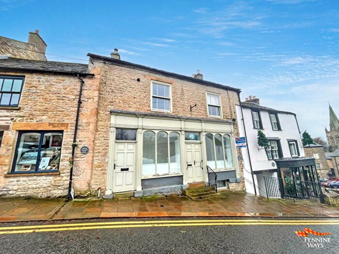 3 Bedroom Flat For Sale In Front Street, Alston, CA9