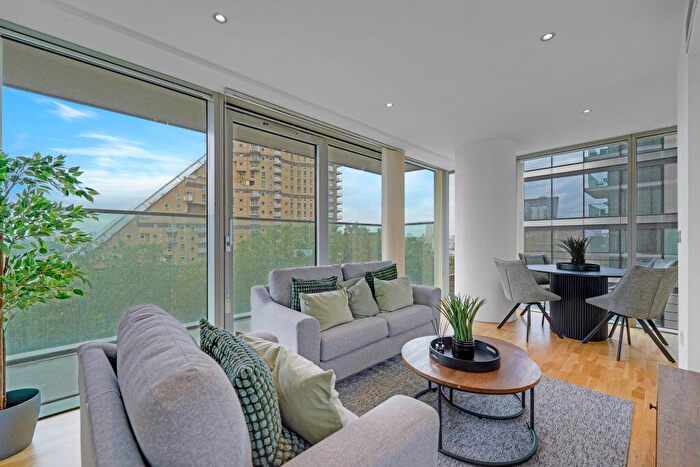 1 Bedroom Flat To Rent In Marsh Wall, Canary Wharf, E14
