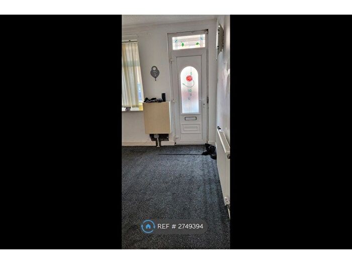 2 Bedroom Terraced House To Rent In Stanton Road, Stoke-On-Trent, ST3