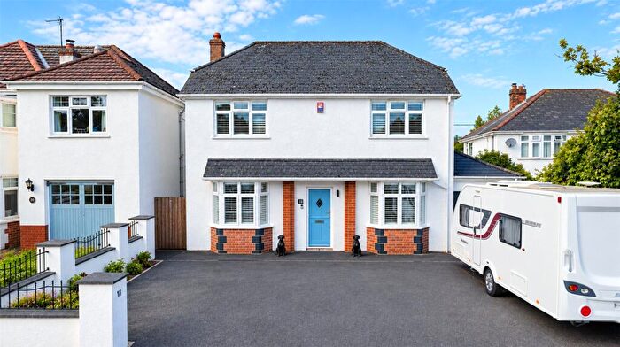 4 Bedroom Detached House For Sale In Burlington Grove, Barnstaple, Devon, EX32