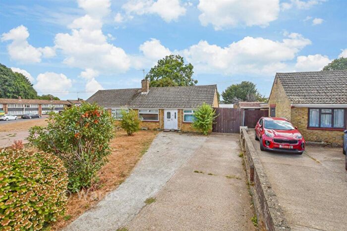 2 Bedroom Semi-Detached Bungalow For Sale In Wrangleden Road, Maidstone, Kent, ME15