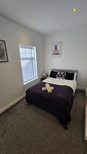4 Bedroom Terraced House To Rent In Victoria Street, Stoke-On-Trent, ST4