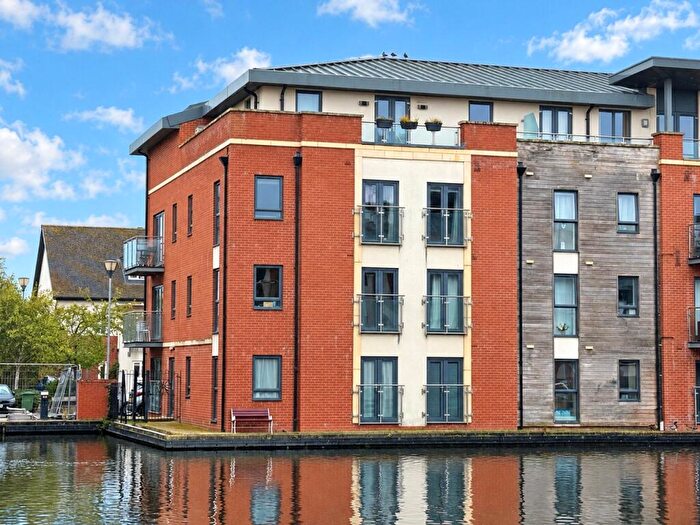 2 Bedroom Apartment For Sale In Waters Edge, Stourport-on-Severn, Worcestershire, DY13