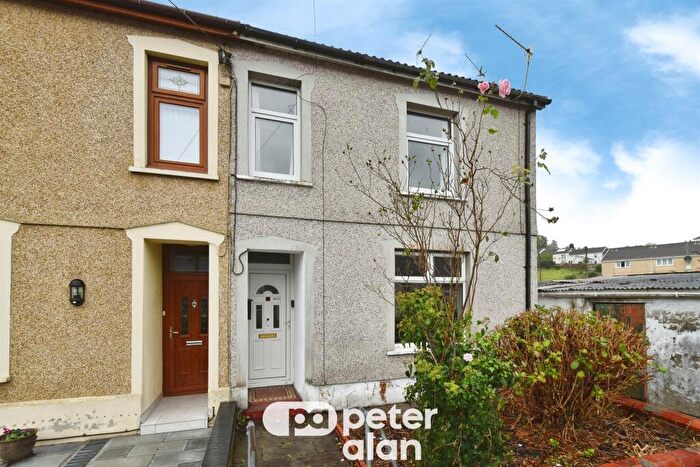 3 Bedroom Semi-Detached House For Sale In Dan-Y-Bryn Villas, Troedyrhiw, Merthyr Tydfil, CF48