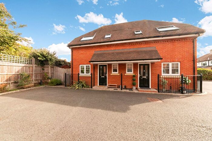 2 Bedroom Semi-Detached House For Sale In Osborne Close, Epsom, KT17