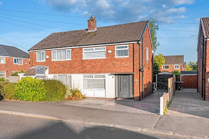 3 Bedroom Semi-Detached House For Sale In Longsight Lane, Harwood, Bolton, BL2