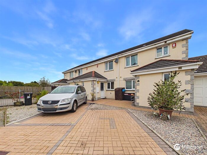 2 Bedroom Property For Sale In Copper Meadows, Lanner Hill, Redruth, TR15