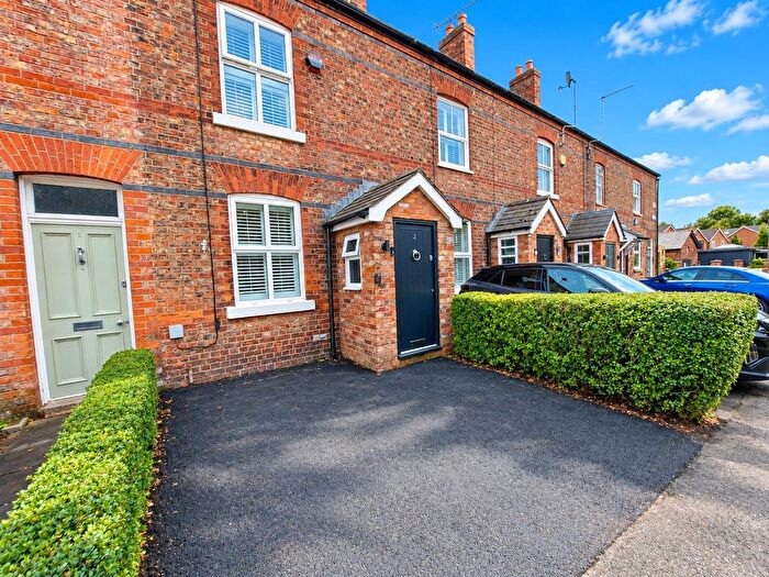 2 Bedroom Terraced House For Sale In Brookside Terrace, Alderley Edge, Cheshire, SK9