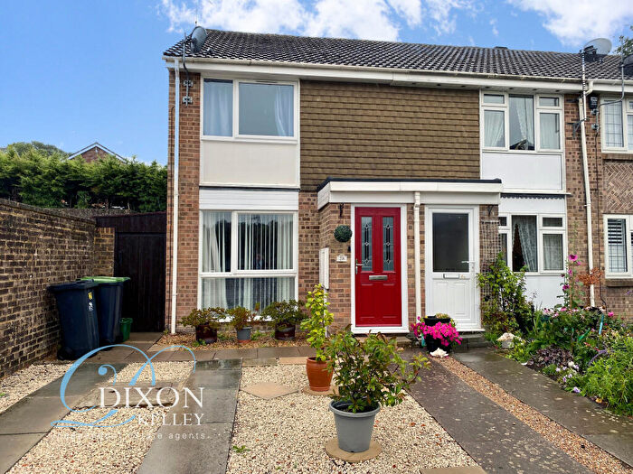 2 Bedroom End Of Terrace House For Sale In Curlew Close, Ferndown, Dorset, BH22
