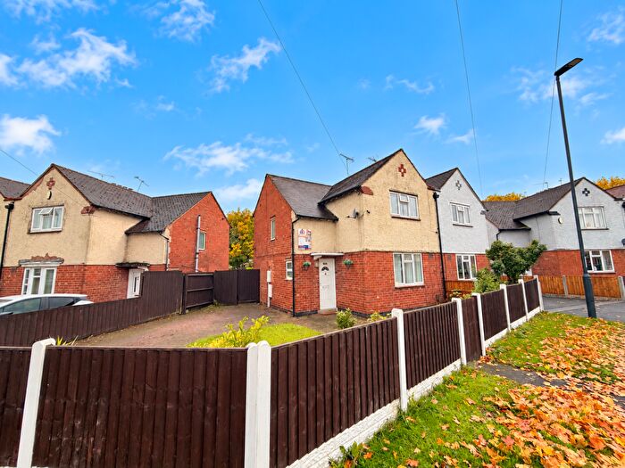 3 Bedroom Semi-Detached House For Sale In Lord Street, Derby, DE24