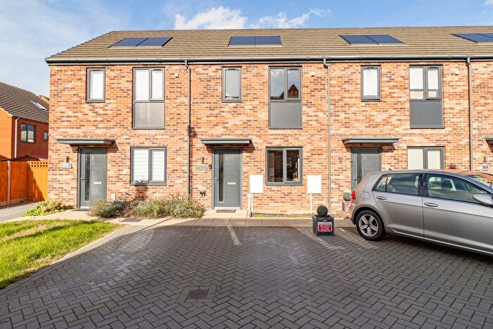 2 Bedroom Terraced House For Sale In Whalers Farrow, Kings Lynn, PE30