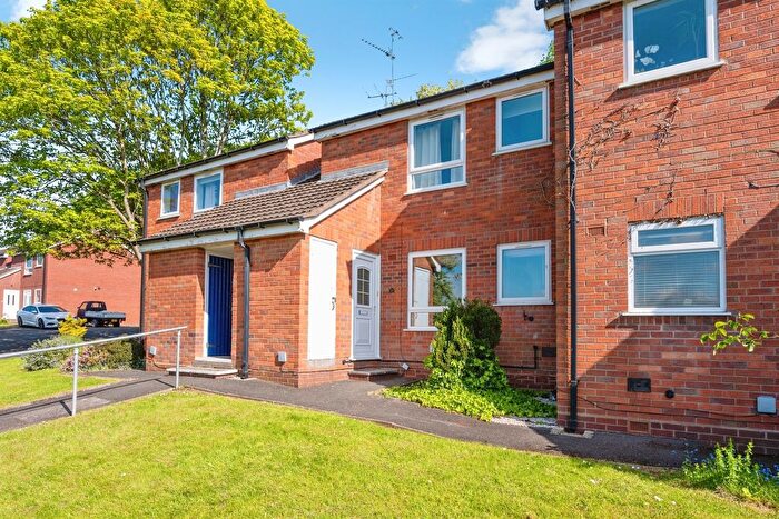 1 Bedroom Maisonette For Sale In Hamble Close, Worcester, WR5