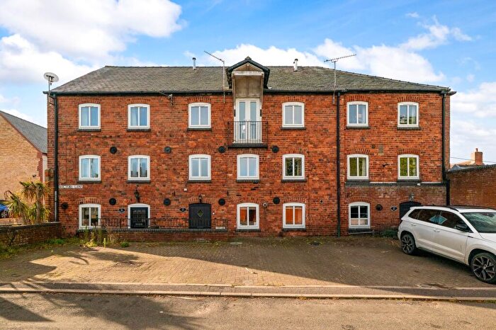 2 Bedroom Terraced House For Sale In Rectory Lane, Waddington, LN5