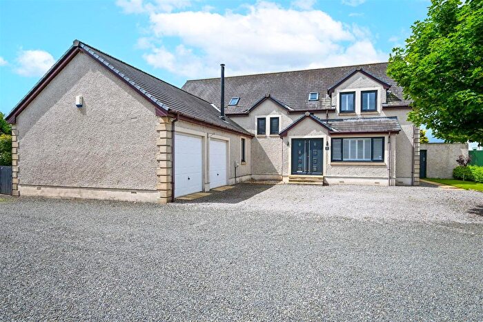 5 Bedroom Detached House For Sale In Thankerton, Biggar, ML12