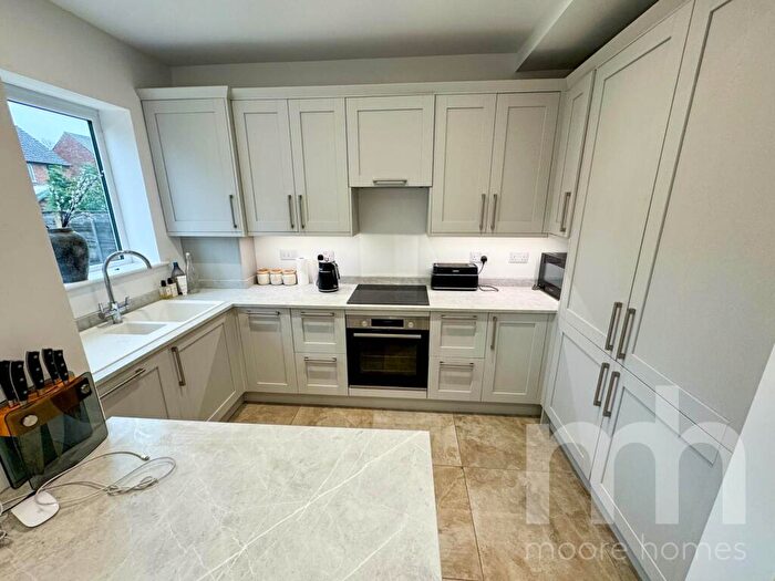 3 Bedroom Semi-Detached House To Rent In Claremont Road, Great Moor, SK2