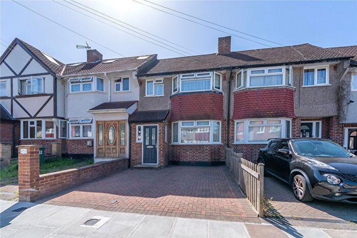 3 Bedroom Terraced House For Sale In Fulwell Park Avenue, Twickenham, TW2