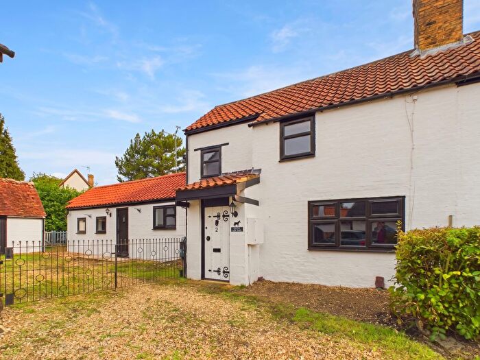 3 Bedroom Semi-Detached House To Rent In Huntly Square, Orton Waterville, Peterborough, Cambridgeshire, PE2