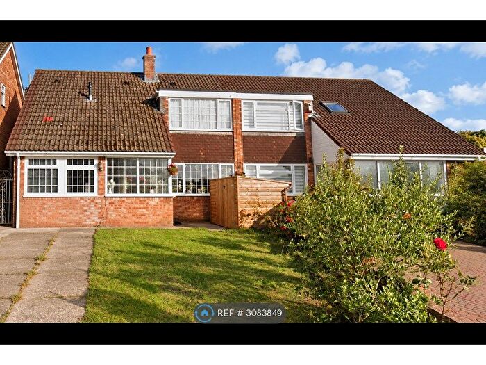 4 Bedroom Semi-Detached House To Rent In Clayfield Road, Bristol, BS4
