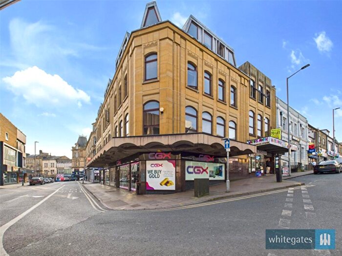 Studio For Sale In James Street, Bradford, West Yorkshire, BD1