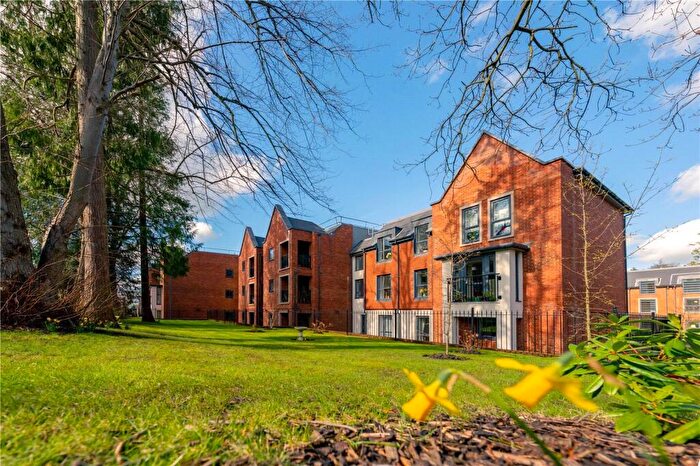 1 Bedroom Retirement Property To Rent In Birch Place, Dukes Ride, Crowthorne, Berkshire, RG45