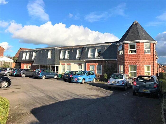 1 Bedroom Retirement Property For Sale In Bath Road, Sturminster Newton, DT10