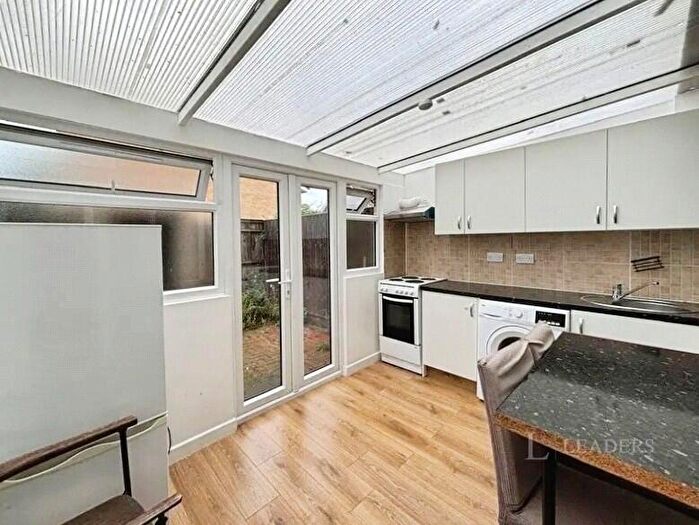 1 Bedroom Flat To Rent In Shropshire Close, Mitcham, CR4