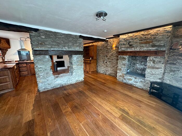 2 Bedroom Flat To Rent In Higher Compton Road, Plymouth, PL3