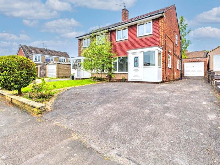 3 Bedroom House To Rent In Portreath Drive, Allestree, Derby, DE22