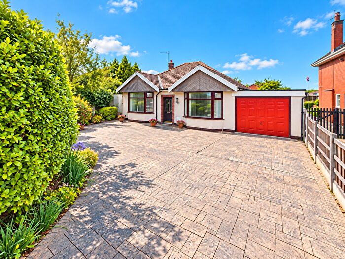 4 Bedroom Detached House For Sale In Todd Lane North, Lostock Hall, Preston, PR5