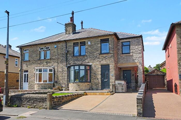 3 Bedroom Semi-Detached House For Sale In Botham Hall Road, Longwood, HD3