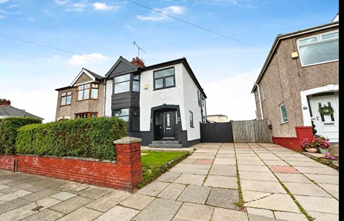3 Bedroom Semi-Detached House For Sale In Hatton Hill Road, Liverpool, L21