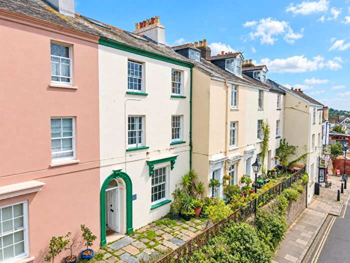 1 Bedroom Flat For Sale In Victoria Terrace, Bideford, EX39