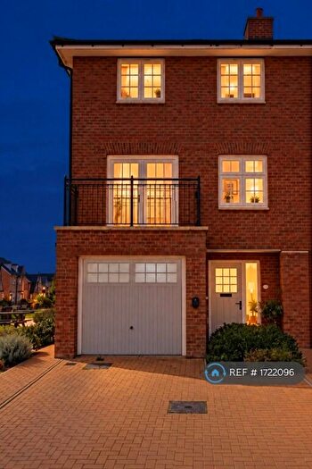 4 Bedroom Semi-Detached House To Rent In Apollo Chase, Ely, CB7