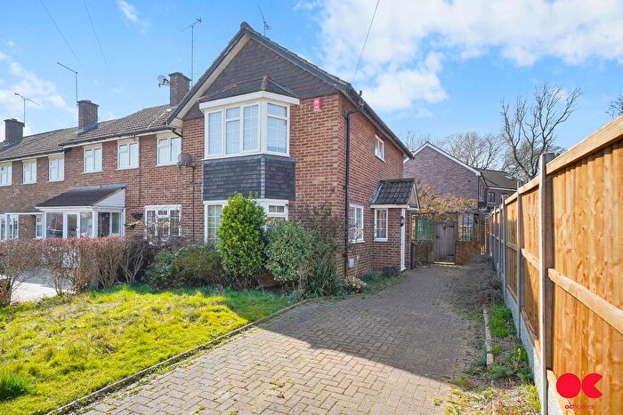 2 Bedroom End Of Terrace House To Rent In Knights Way, Brentwood, CM13
