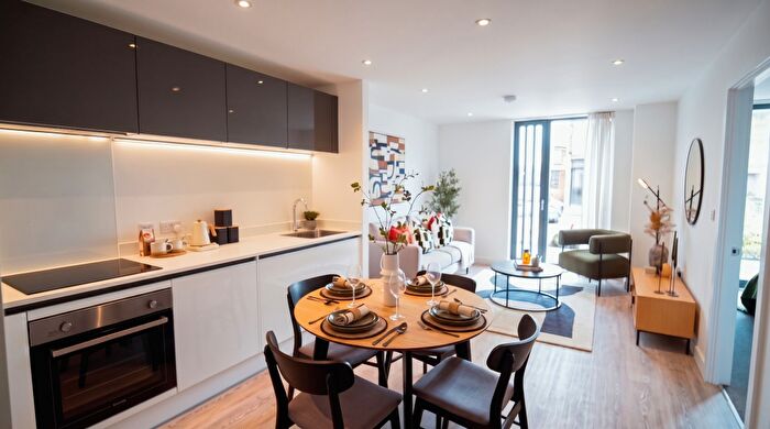 1 Bedroom Flat To Rent In Clive Street, Manchester, M4