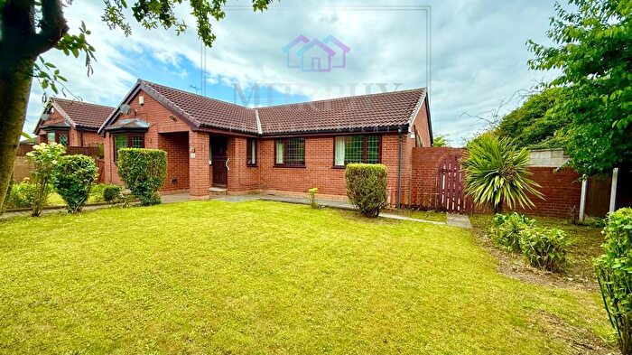 3 Bedroom Bungalow For Sale In Cobblers Lane, Pontefract, West Yorkshire, WF8