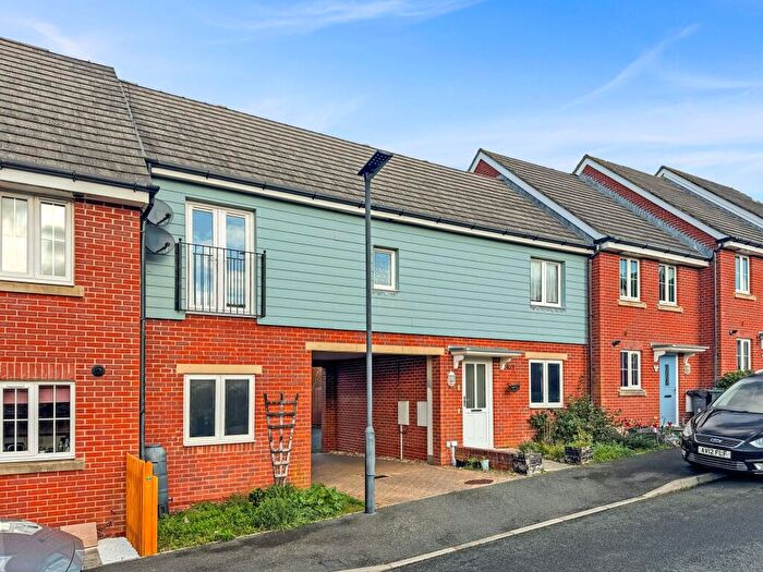 2 Bedroom Property To Rent In Waterside Close, East Cowes, PO32