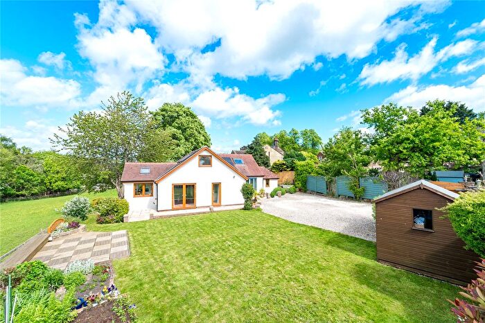 5 Bedroom Bungalow For Sale In Almshouse Lane, Newmillerdam, Wakefield, West Yorkshire, WF2