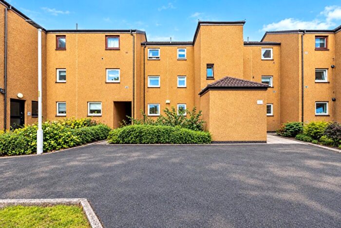 1 Bedroom Flat For Sale In Fairfield Place, Falkirk, FK2
