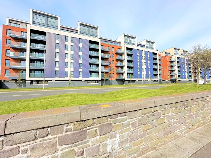 2 Bedroom Flat To Rent In Riverside Drive, Dundee, DD1
