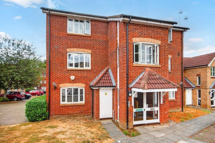 1 Bedroom Flat For Sale In Horndean Road, Bracknell, RG12